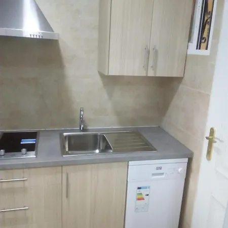 Casa Gaetano 2 Familia * 술모나